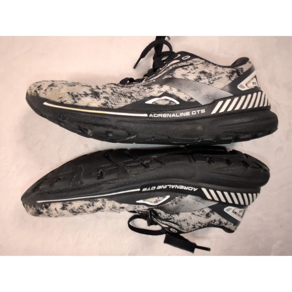 Brooks Adrenaline GTS 23 Women's Running Shoes Gray Black‎ Sneakers Size 9.5